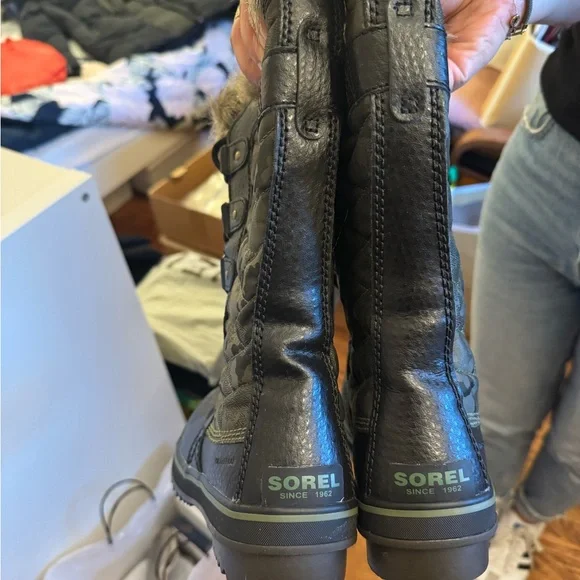 Sorel Women's Winter Boots - Picture 5 of 11